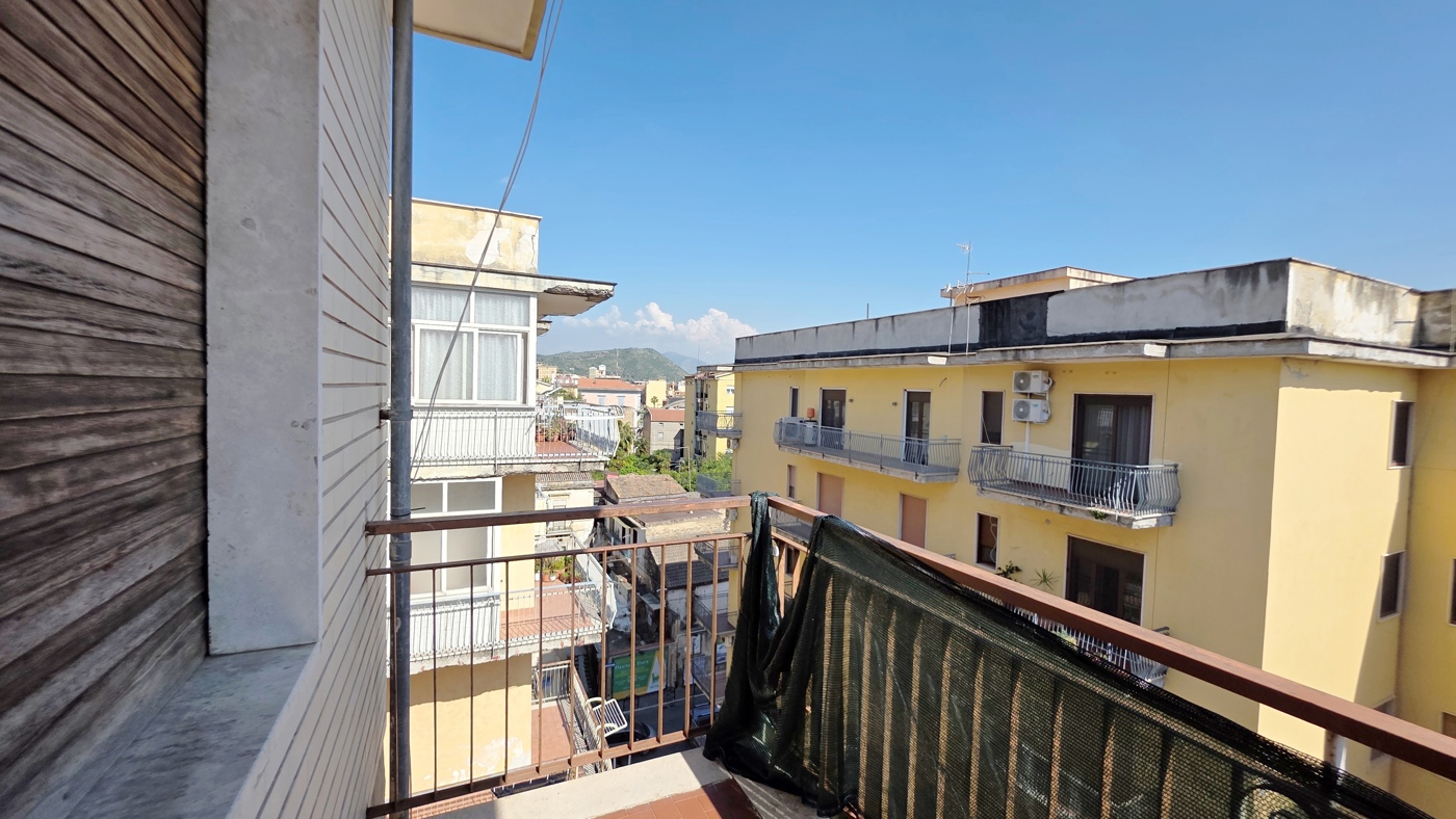 Trilocale da ristrutturare a Maddaloni