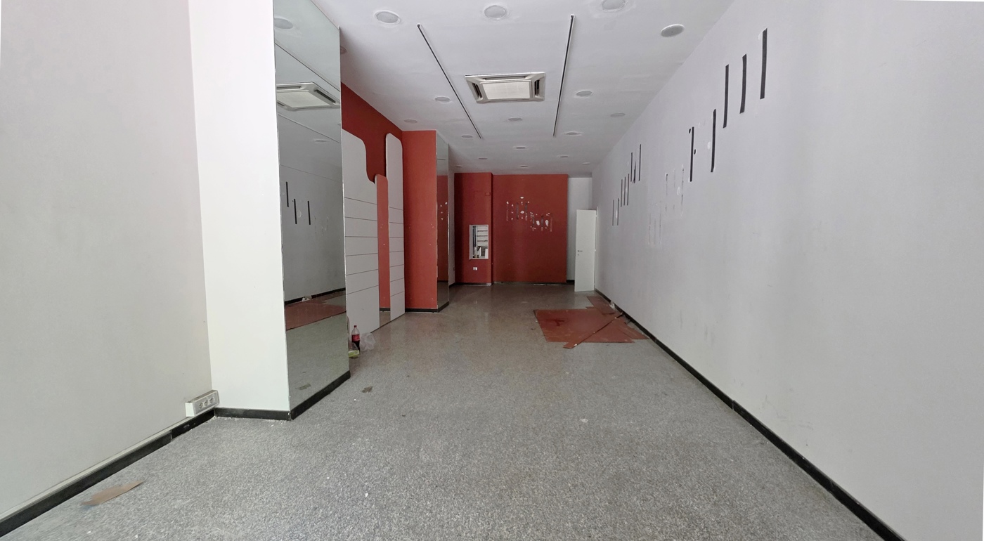 Negozio in affitto a Caserta