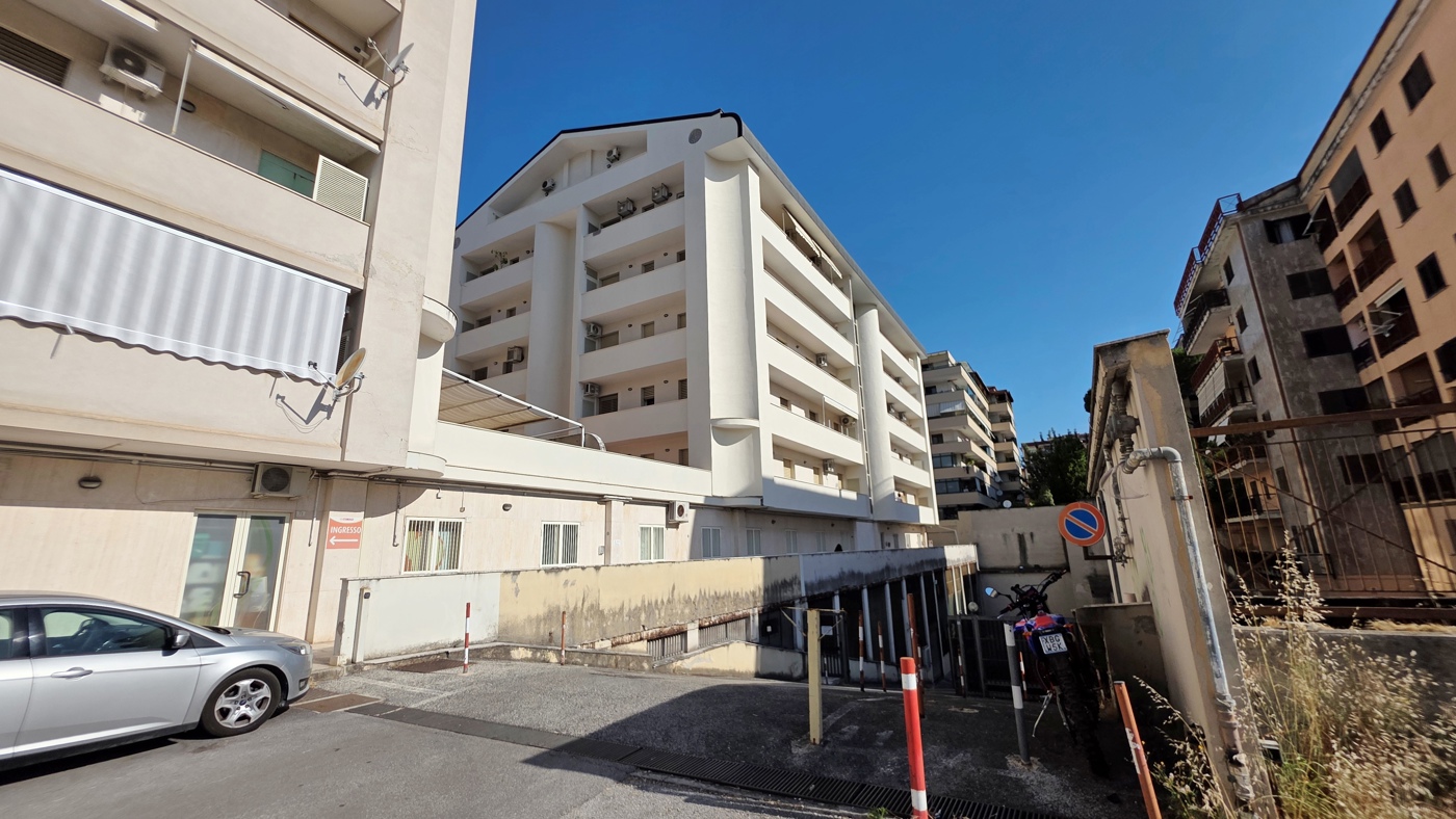 Quadrilocale in vendita a Caserta