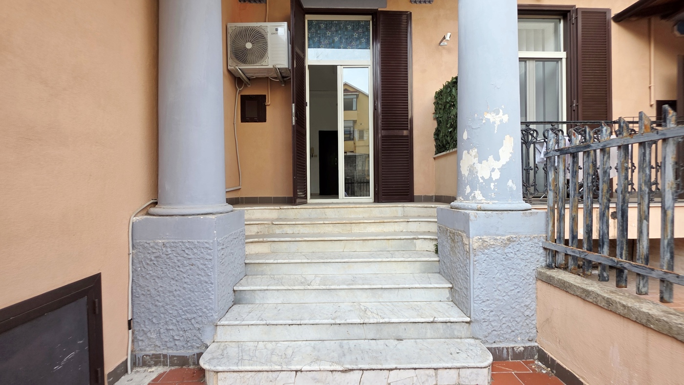 Bilocale con box doppio a Caserta