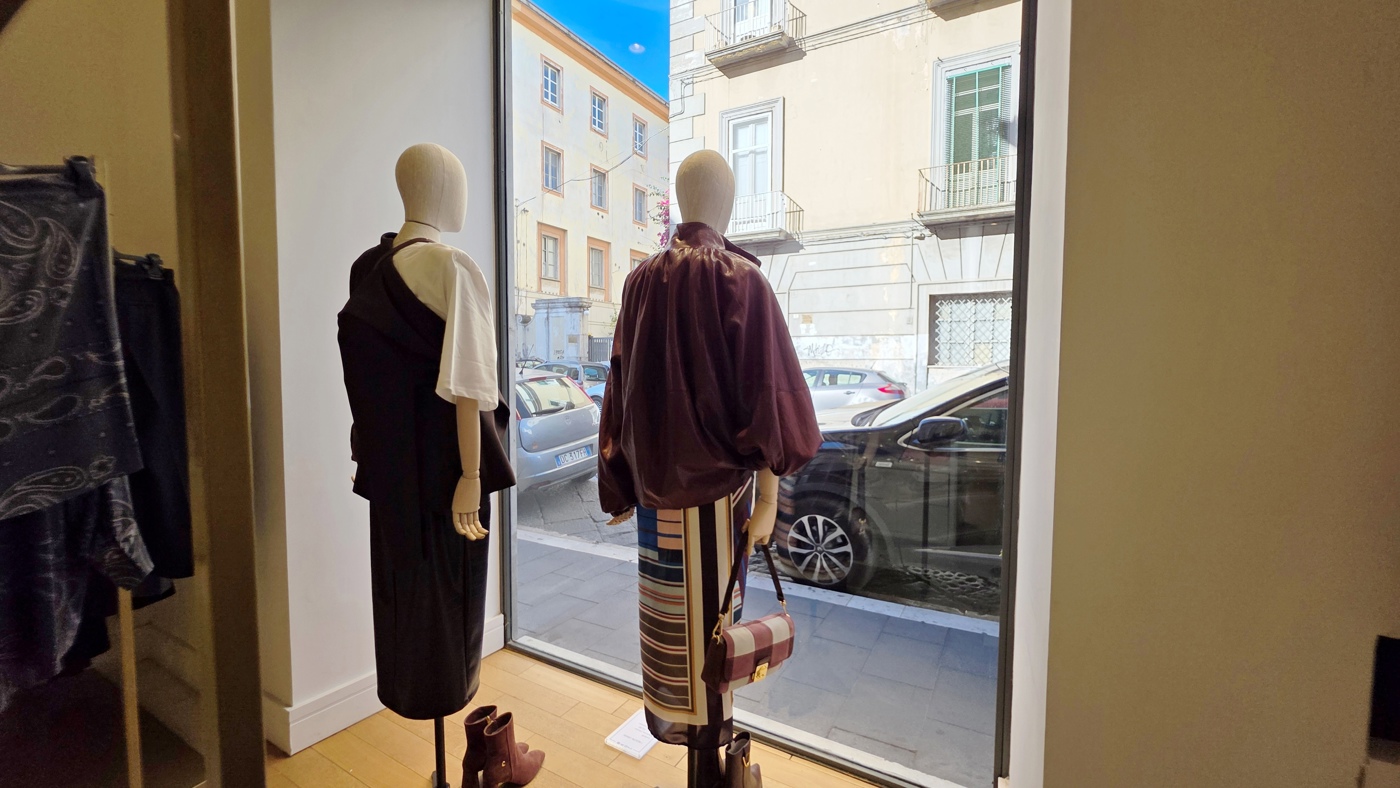 Negozio in affitto a Caserta