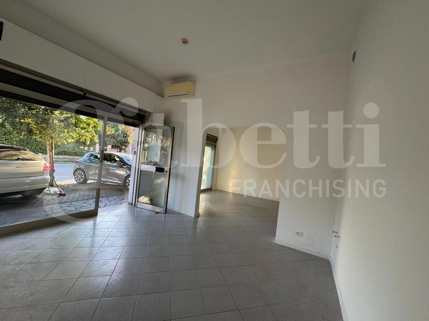 Negozio in affitto a Castel Maggiore