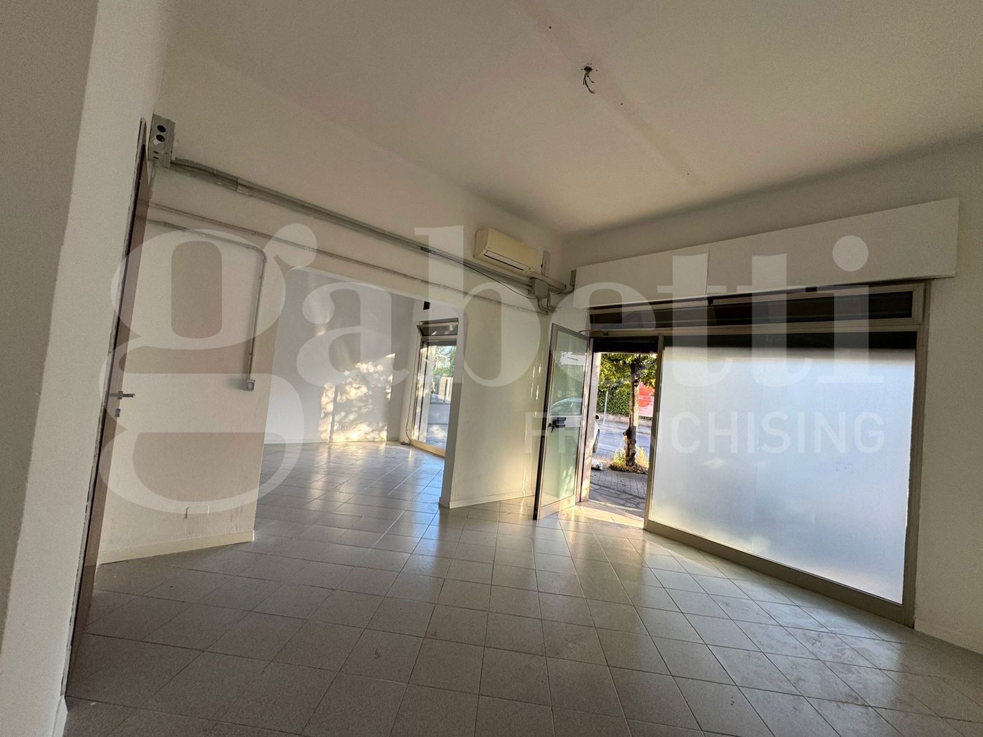 Negozio in affitto a Castel Maggiore