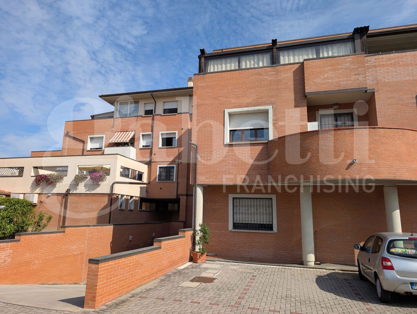 Bilocale con box a Argelato