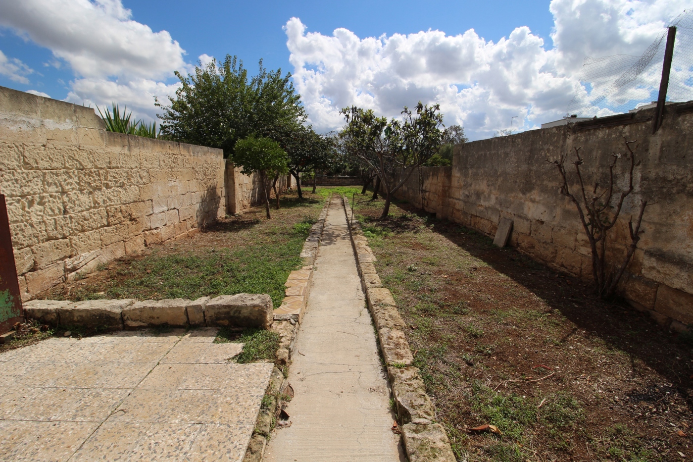 Casa indipendente da ristrutturare a San Marzano di San Giuseppe