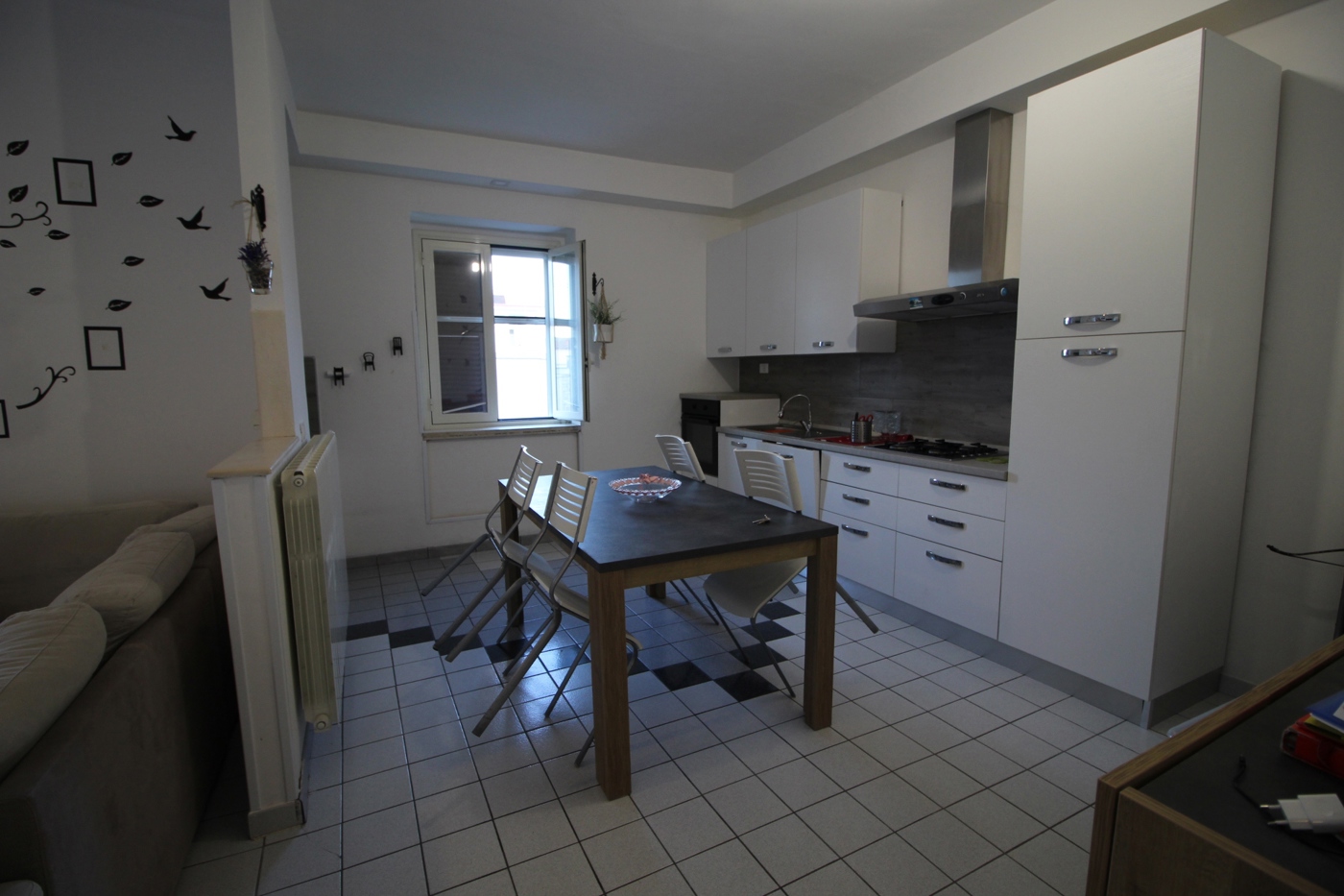 Quadrilocale arredato in affitto a Manduria