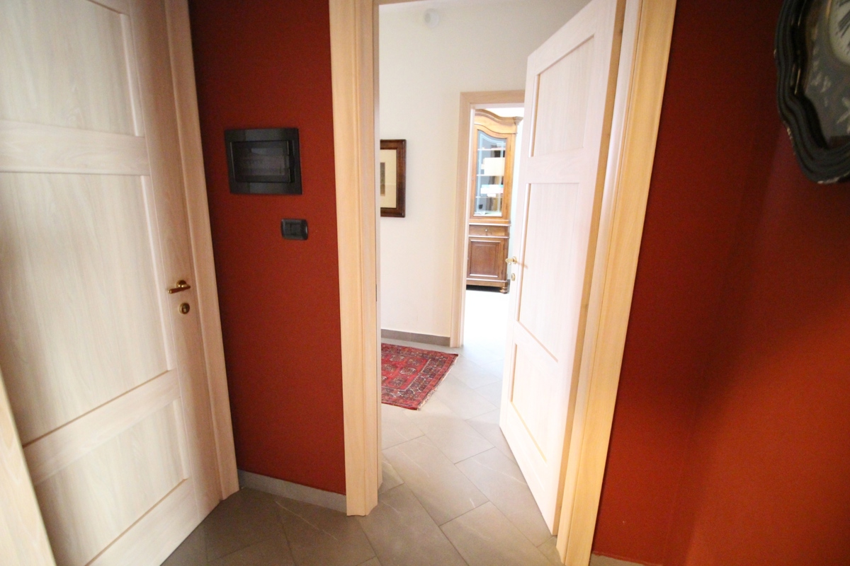 Quadrilocale ristrutturato a Oria