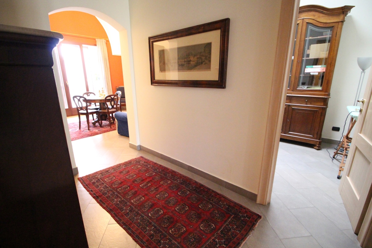 Quadrilocale ristrutturato a Oria