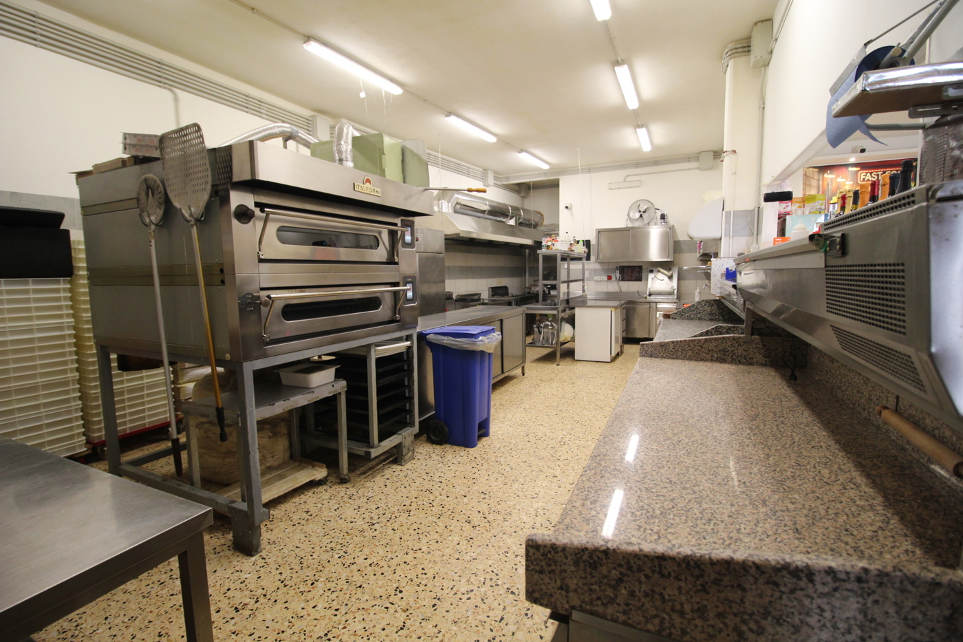 Attivit� commerciale Ristorante e pizzeria in vendita a Manduria