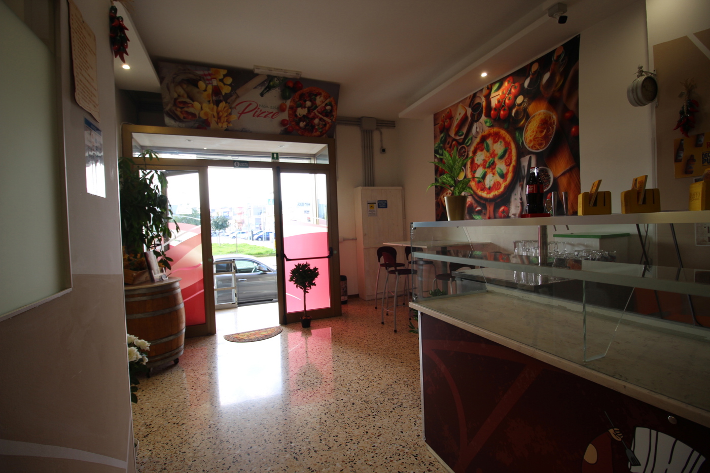 Attivit� commerciale Ristorante e pizzeria in vendita a Manduria