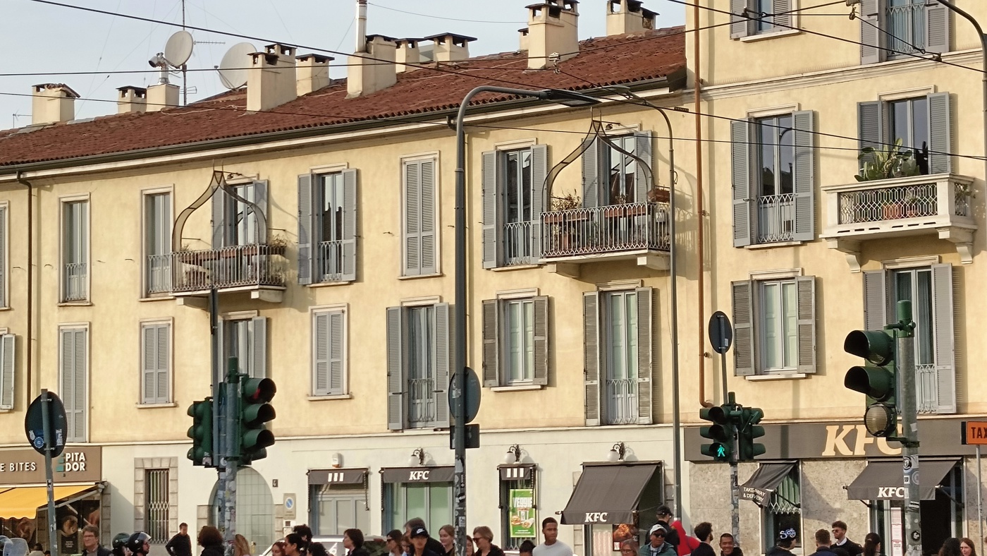 Bilocale arredato in affitto a Milano