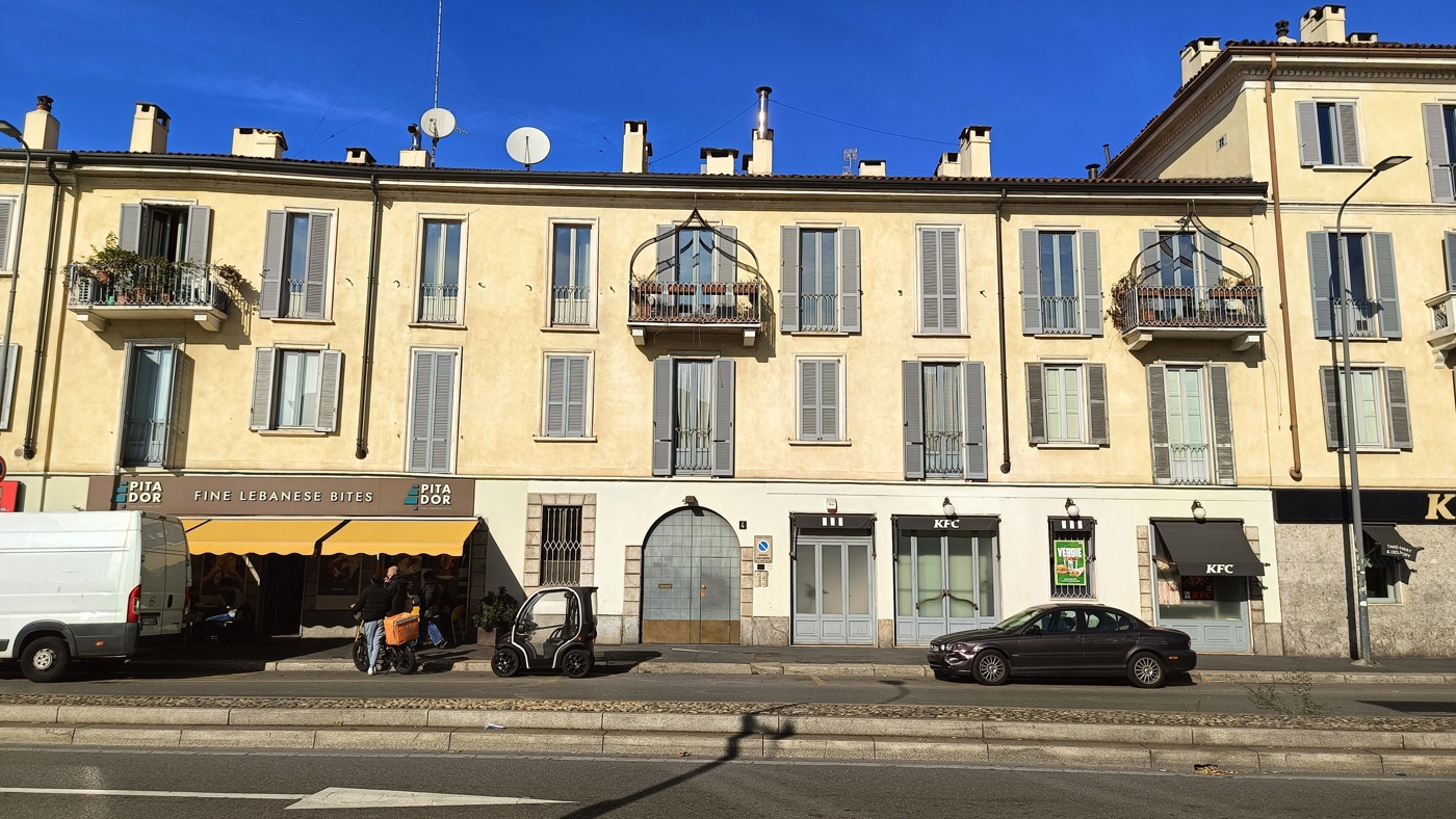 Bilocale arredato in affitto a Milano