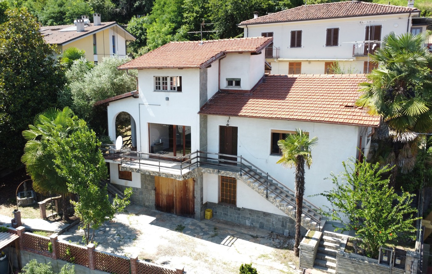 Casa indipendente in vendita a Verzuolo