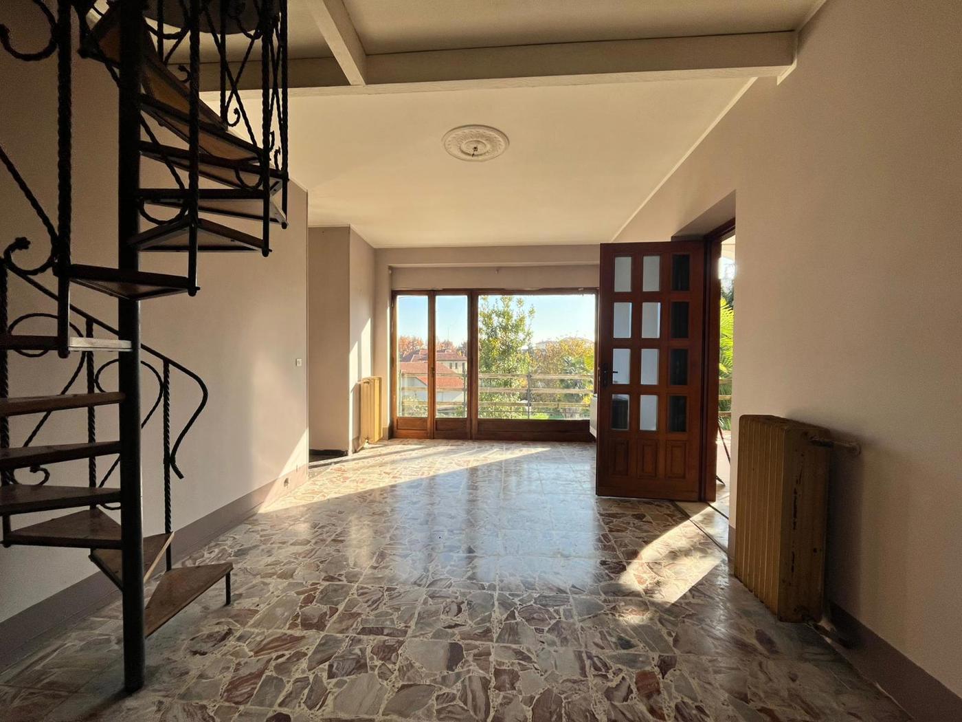 Casa indipendente in vendita a Verzuolo