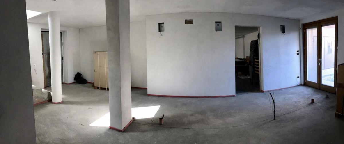 Villa Bifamiliare con giardino a Revello