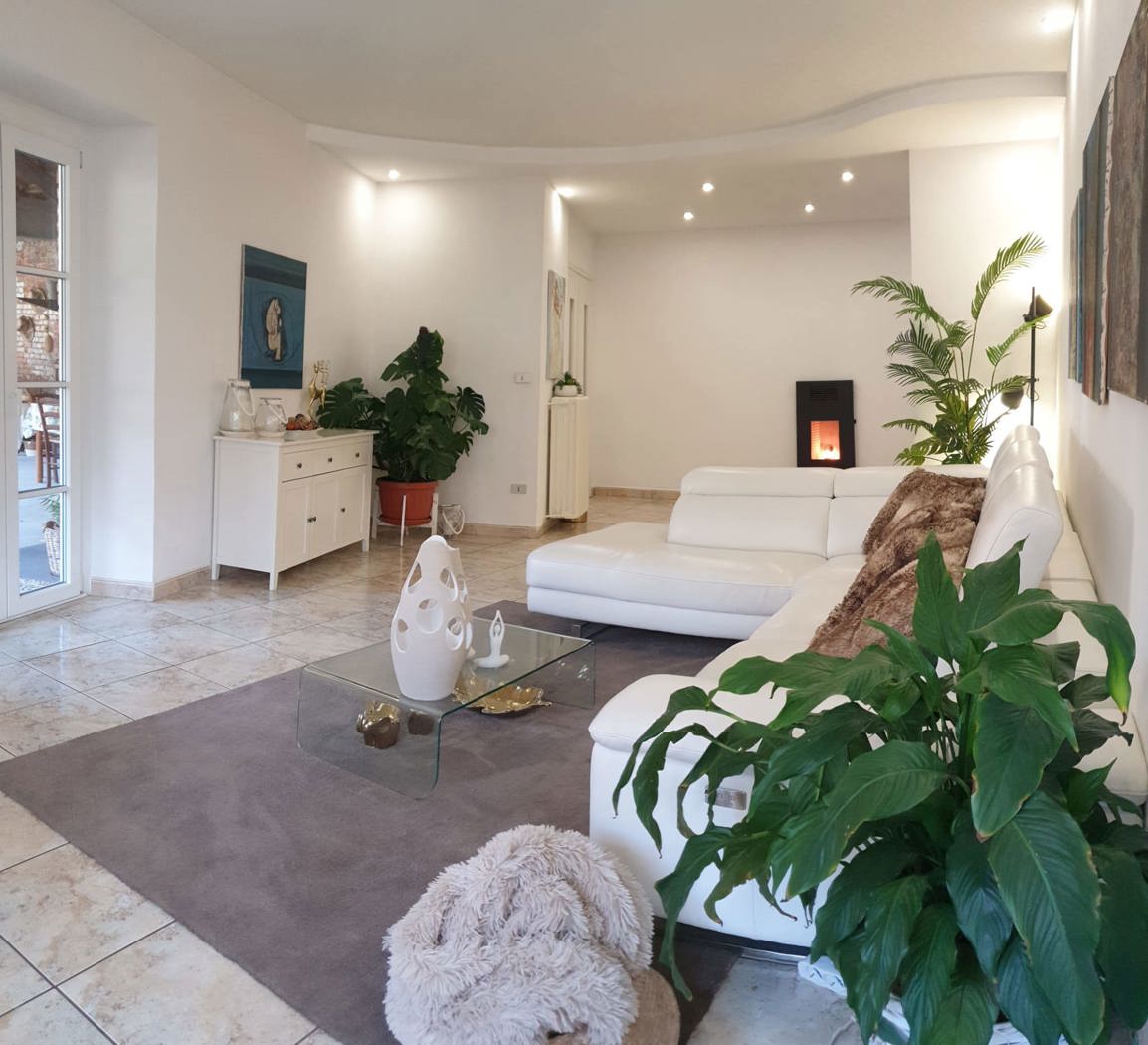 Casa indipendente in vendita a Verzuolo