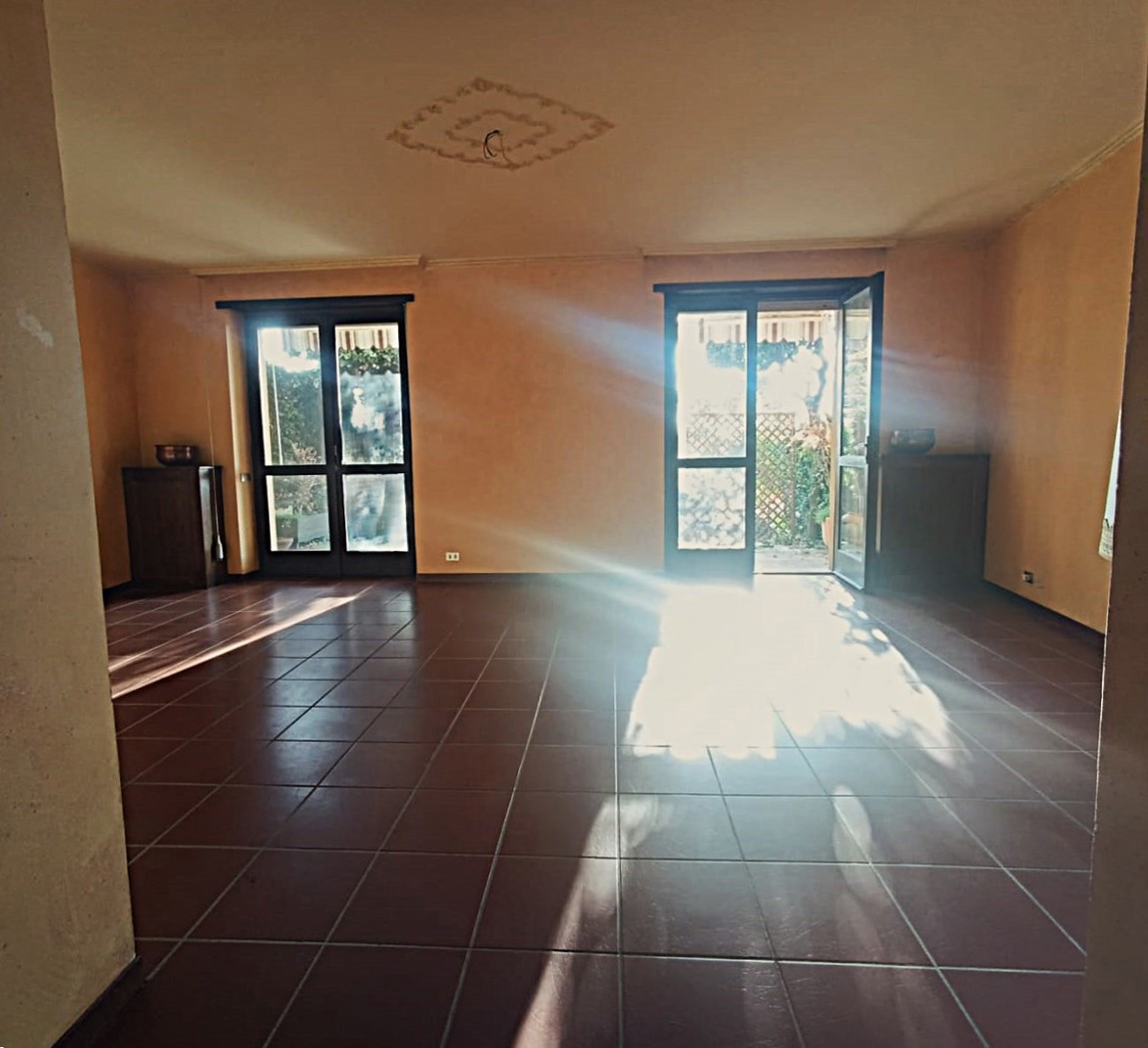 Villa con giardino a Saluzzo