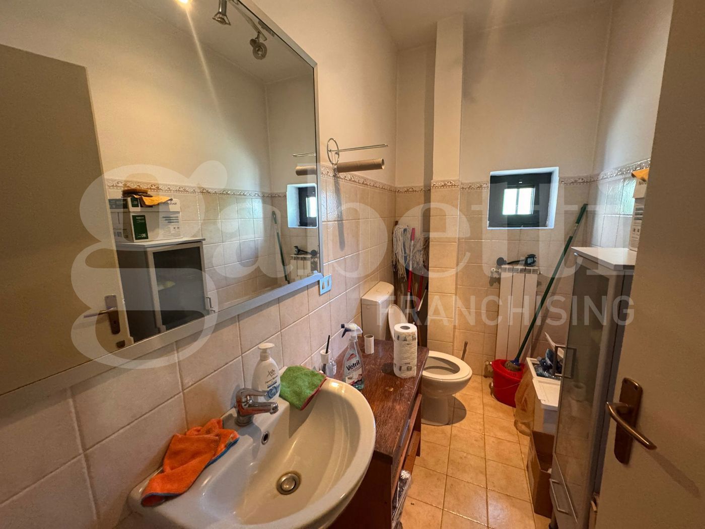 Negozio in vendita a Bruino