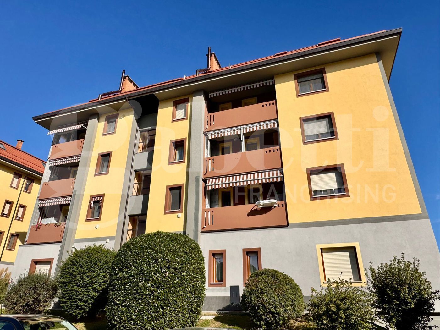 Quadrilocale con box a Bruino