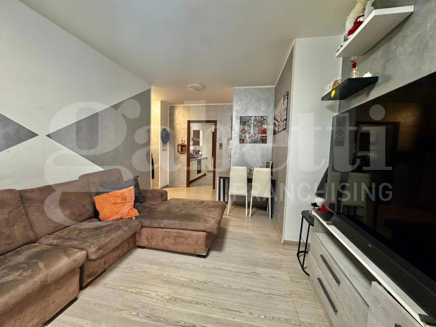 Quadrilocale con box a Bruino