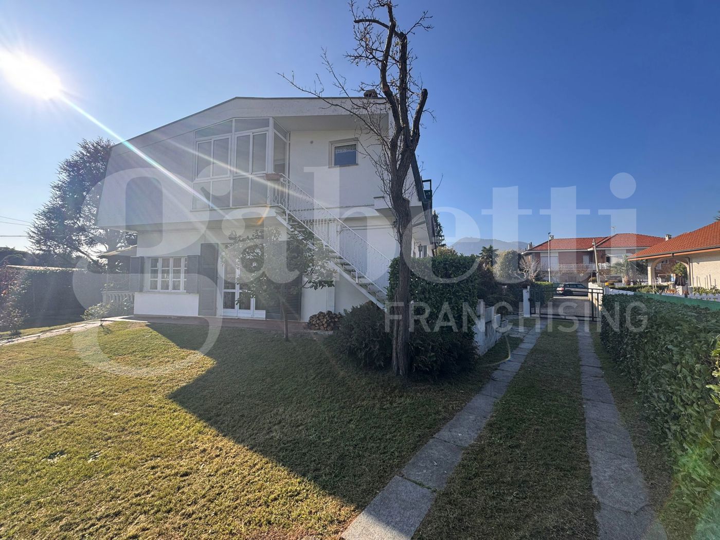 Villa con giardino a Bruino