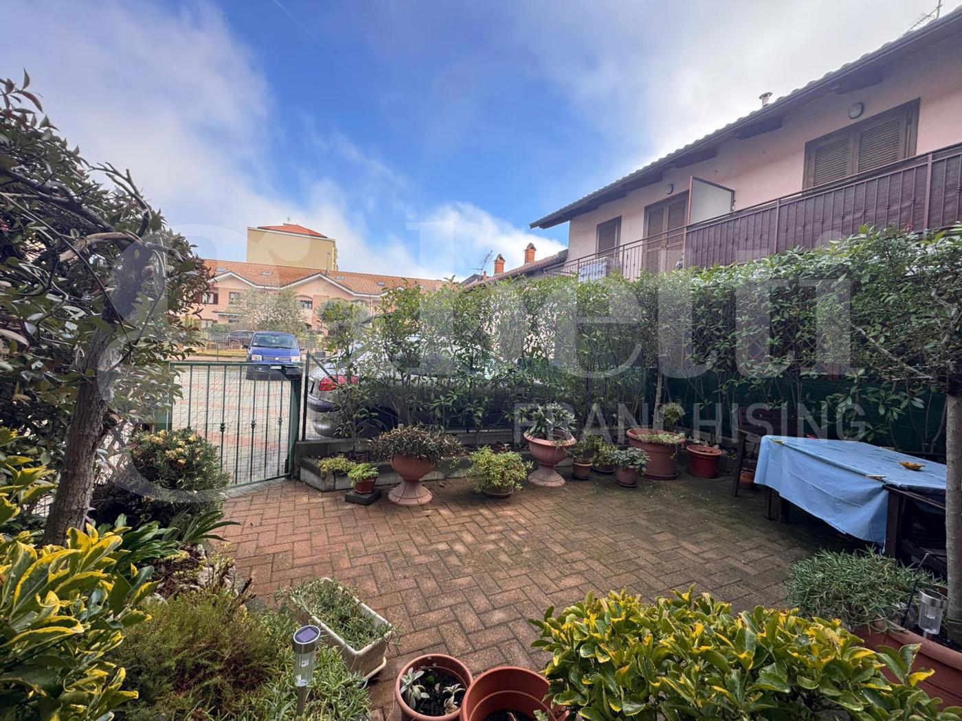 Villa con box doppio a Bruino