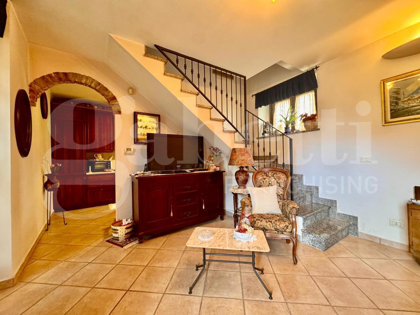 Villa con box doppio a Bruino