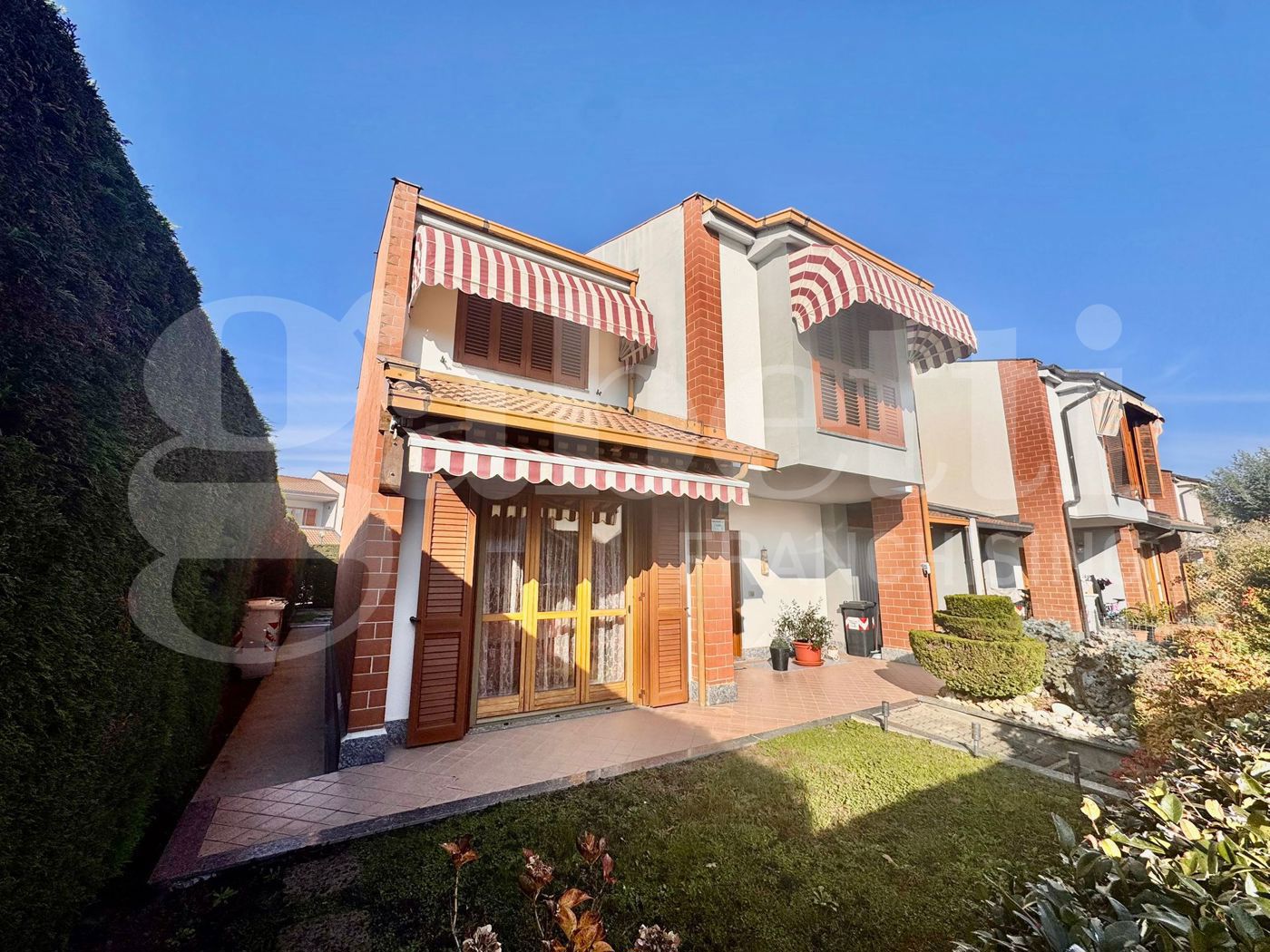 Casa indipendente con giardino a Sangano