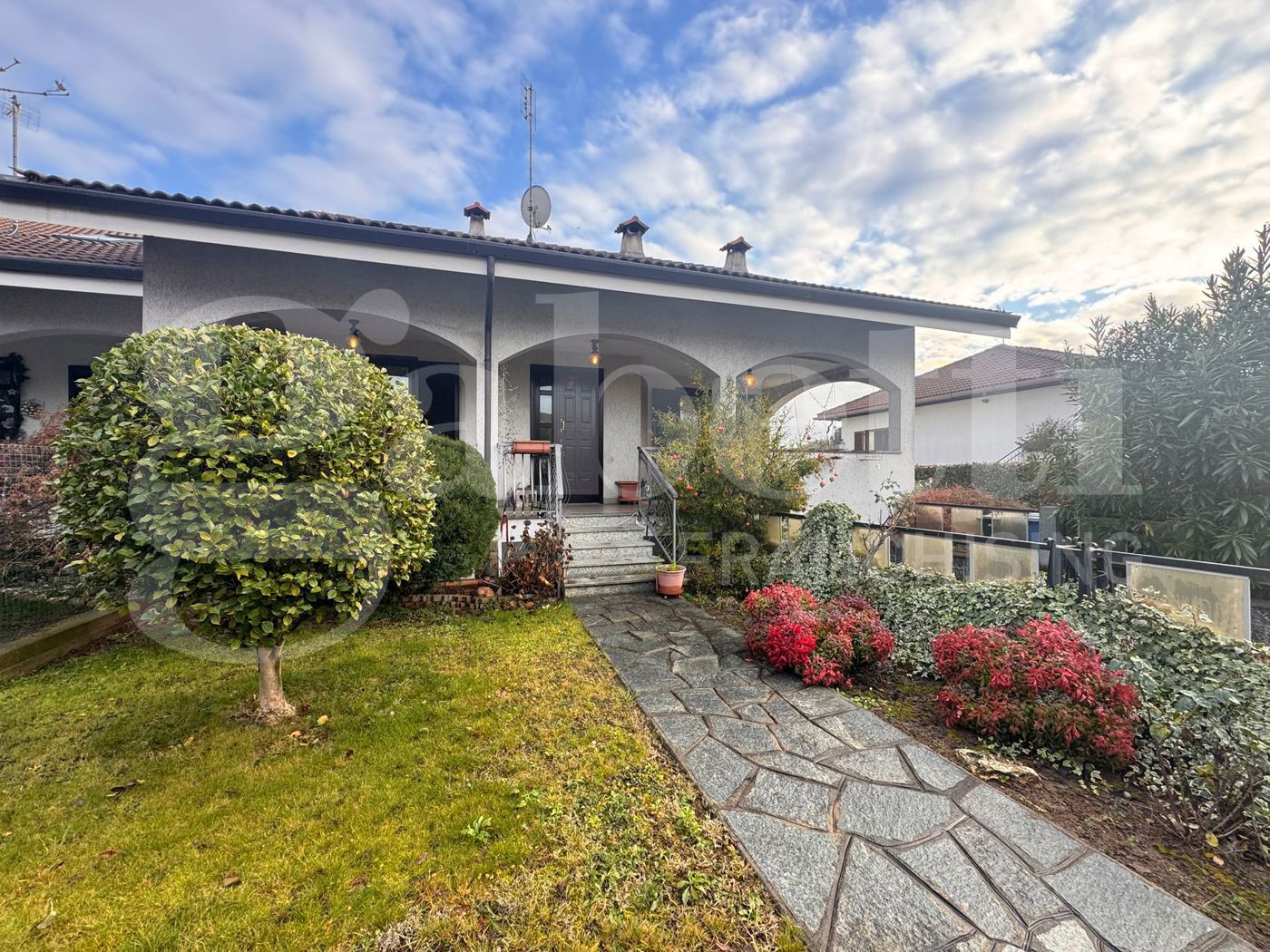 Villa con giardino a Bruino