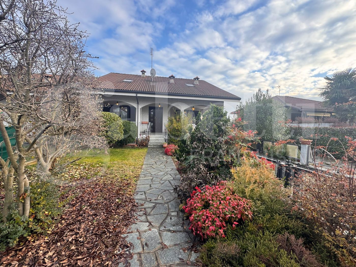 Villa con giardino a Bruino