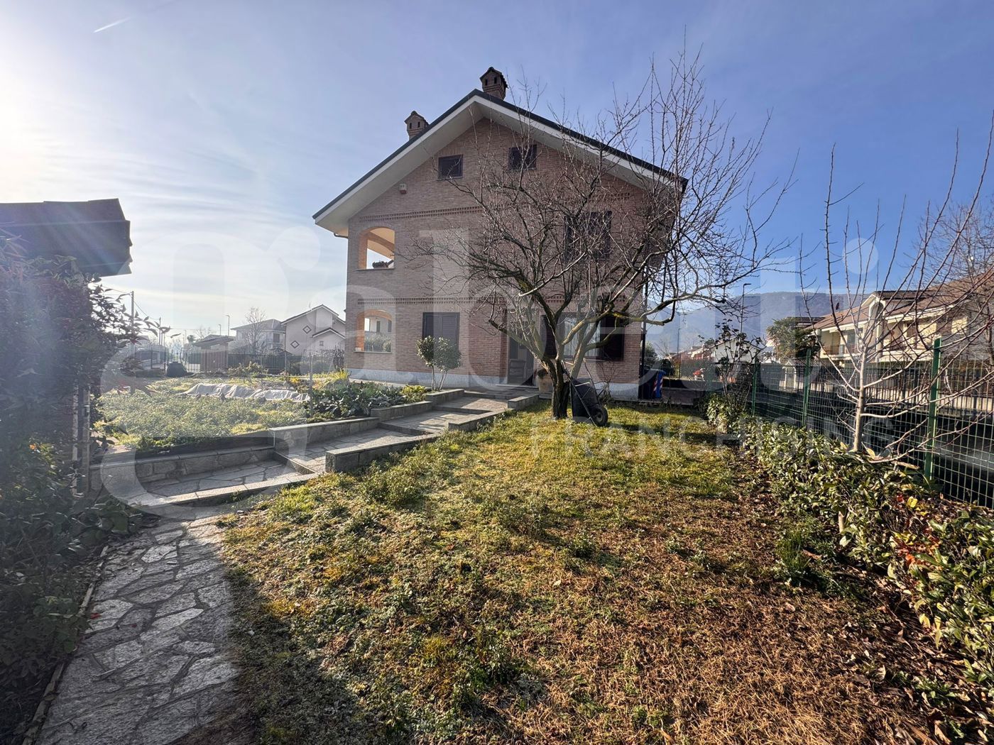 Villa con giardino a Bruino