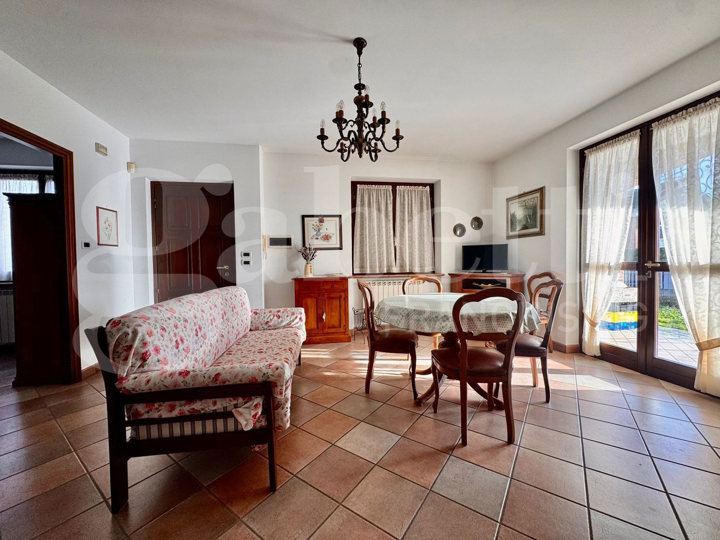 Villa con giardino a Bruino