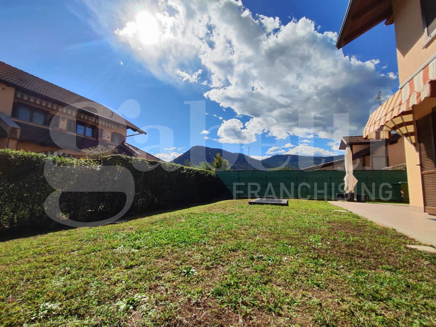 Quadrilocale con giardino a Bruino