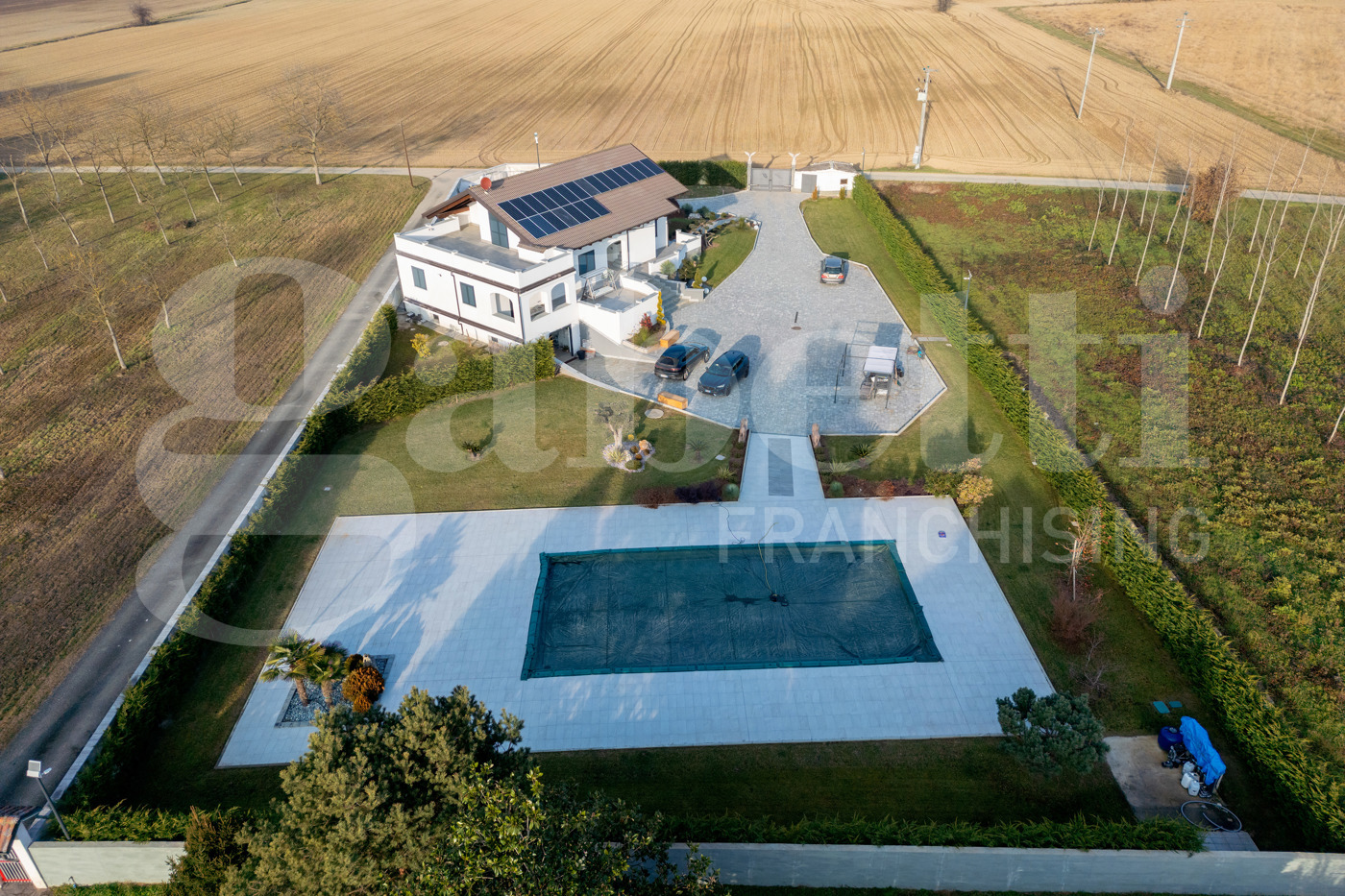 Villa Bifamiliare con giardino a Frossasco