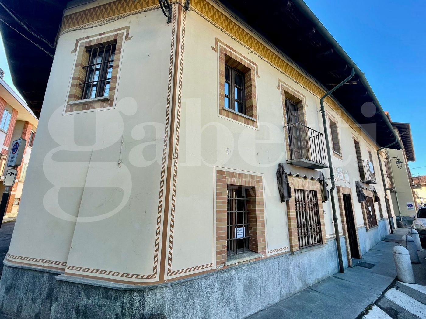 Negozio in affitto a Bruino