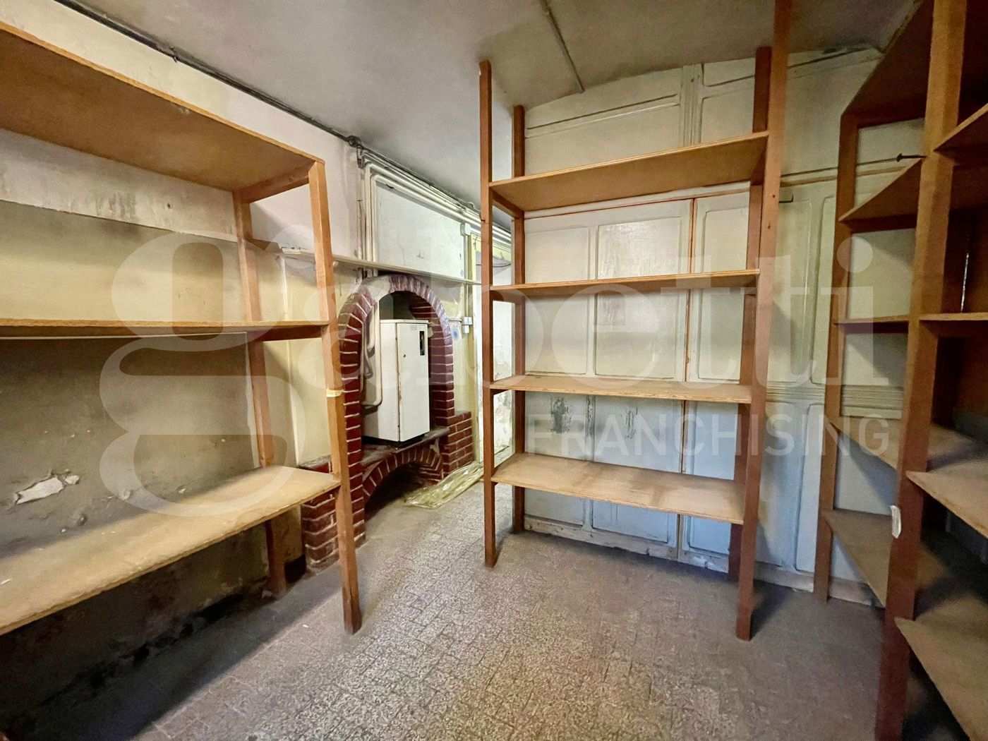 Negozio in affitto a Bruino