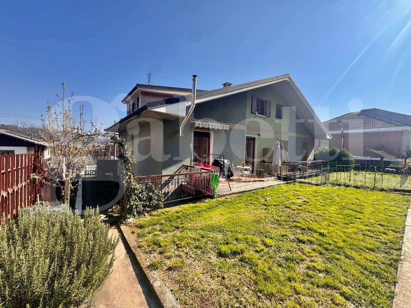 Villa ristrutturata a Sangano