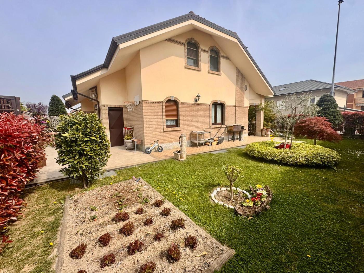 Villa in vendita a Bruino
