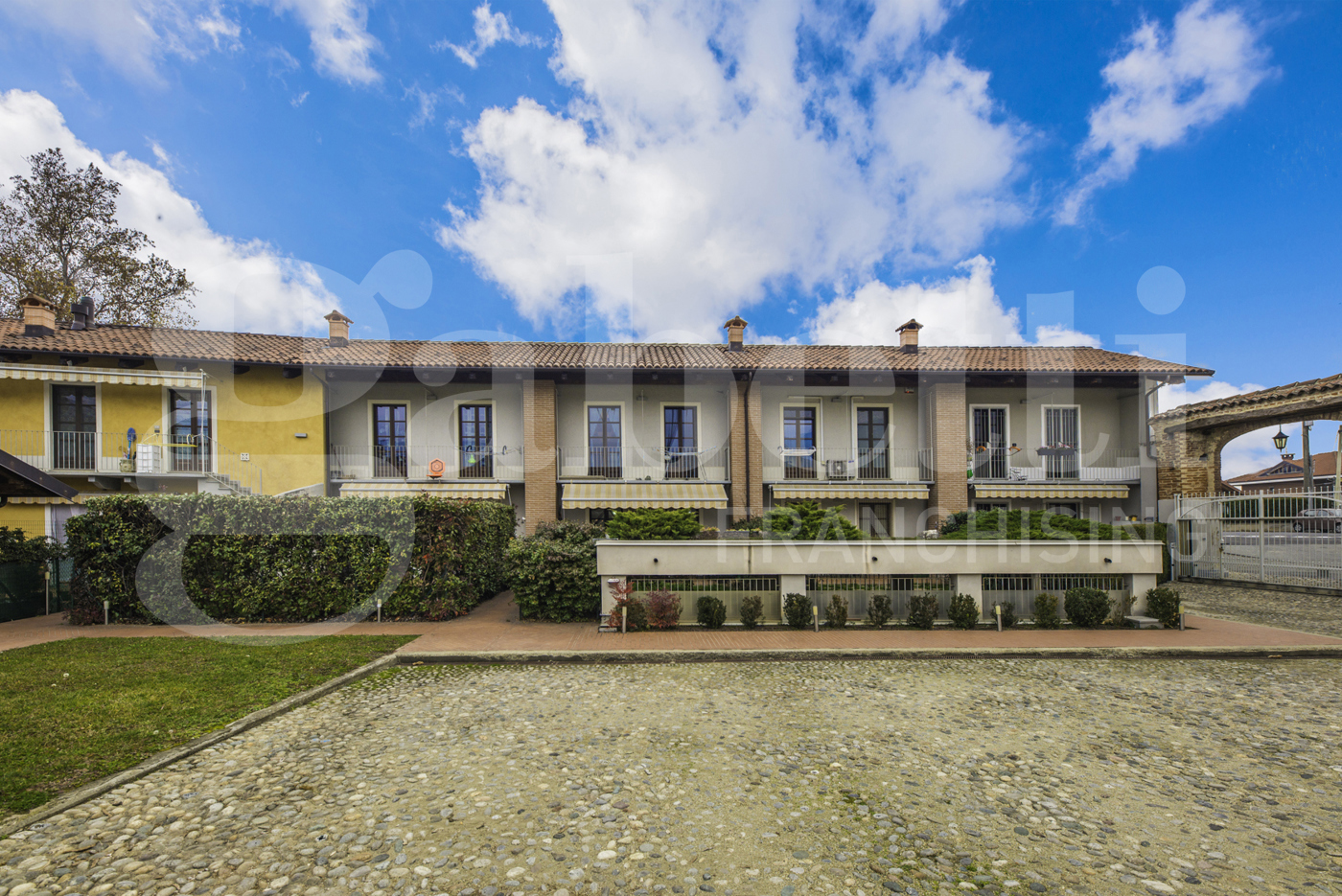 Villa con giardino a Bruino