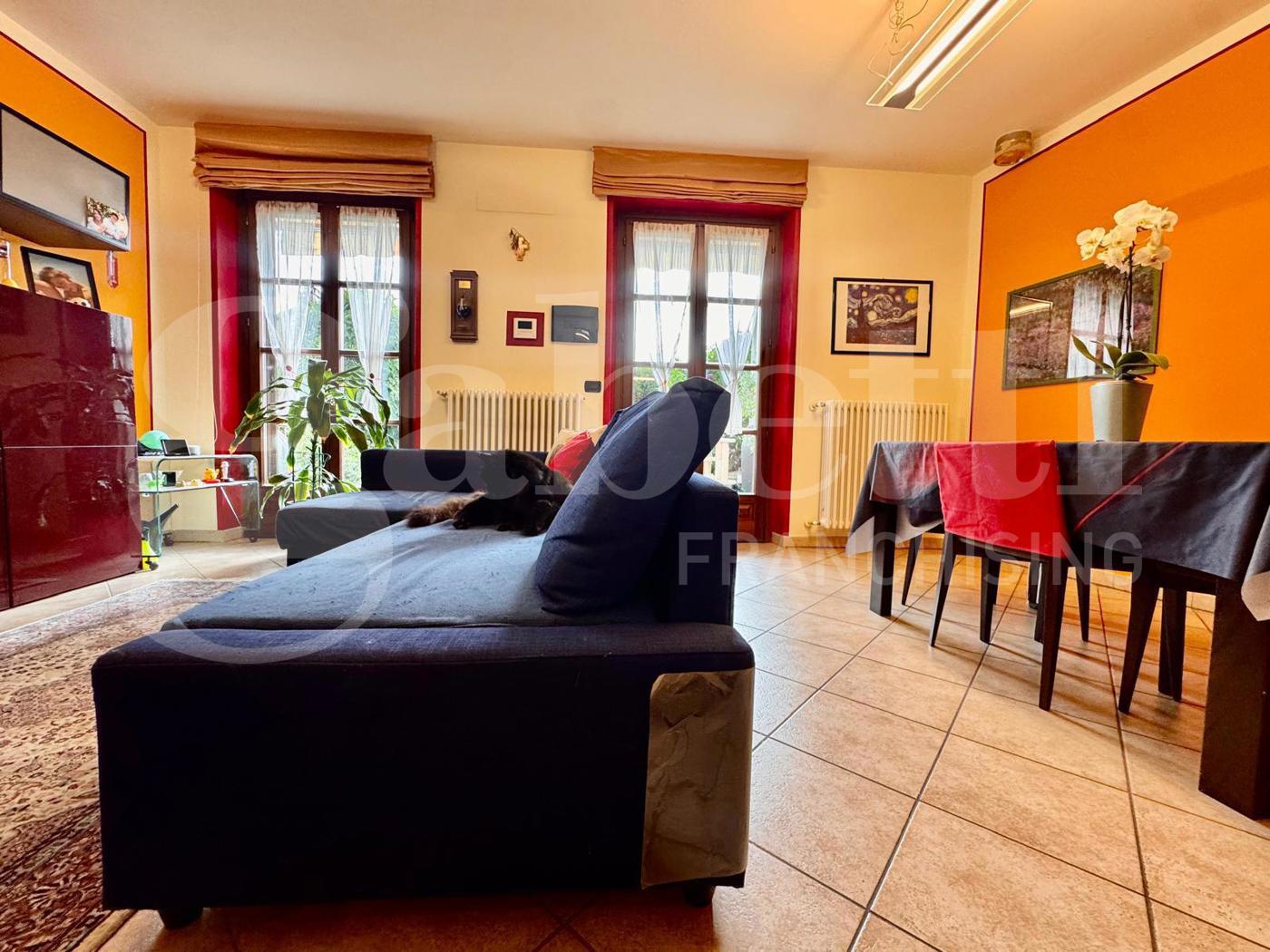 Villa con giardino a Bruino