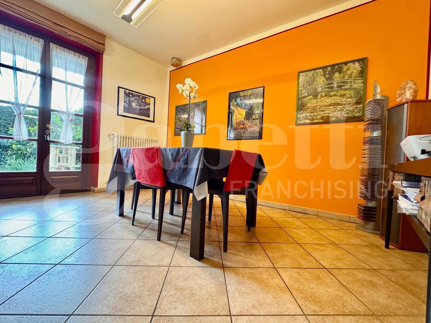 Villa con giardino a Bruino