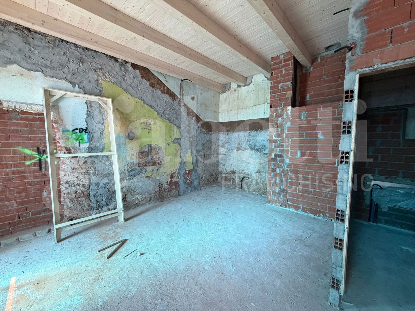 Villa con giardino a Sangano