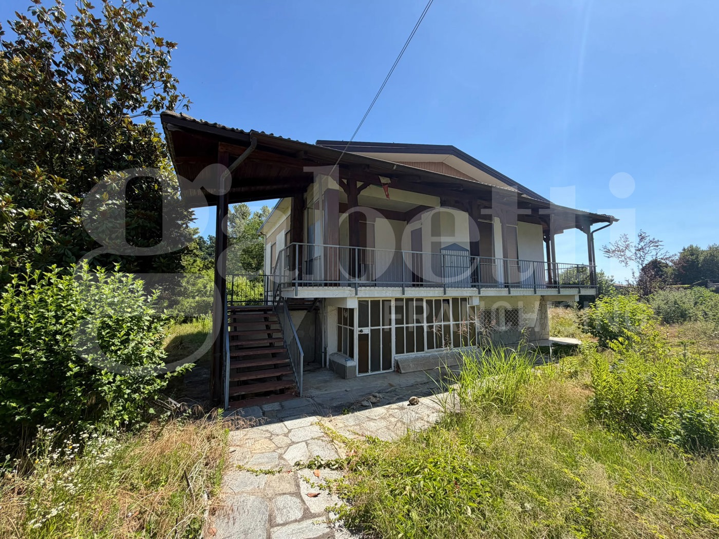 Villa con giardino a Sangano