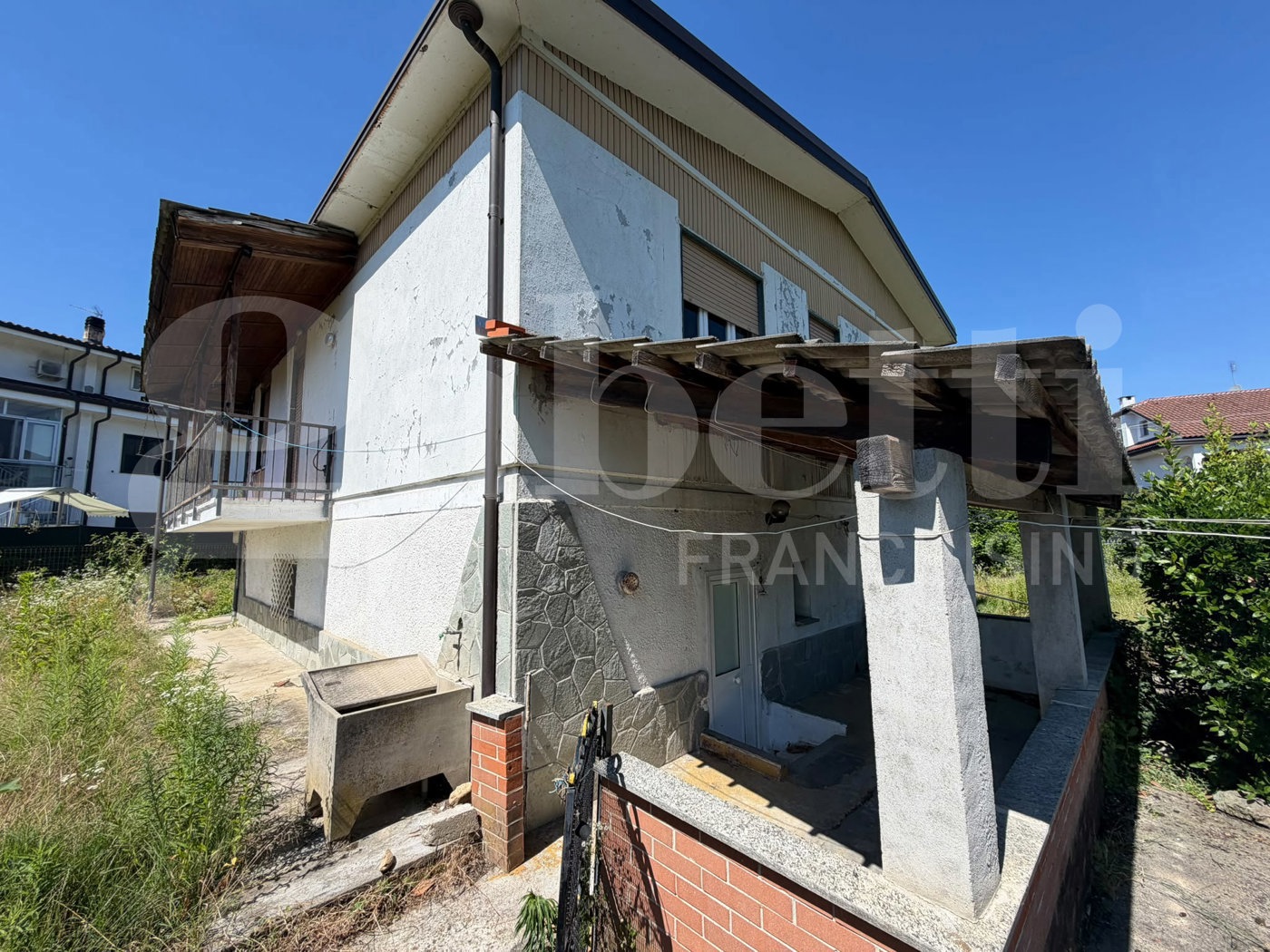 Villa con giardino a Sangano