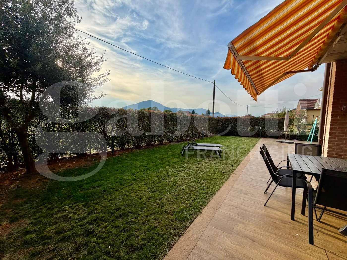 Quadrilocale con giardino a Piossasco