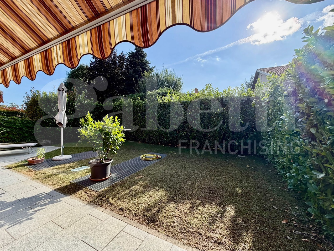 Villa con giardino a Bruino