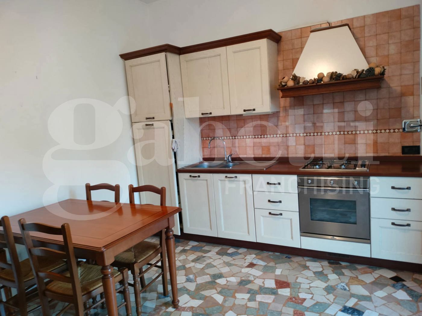 Trilocale arredato in affitto a Zola Predosa