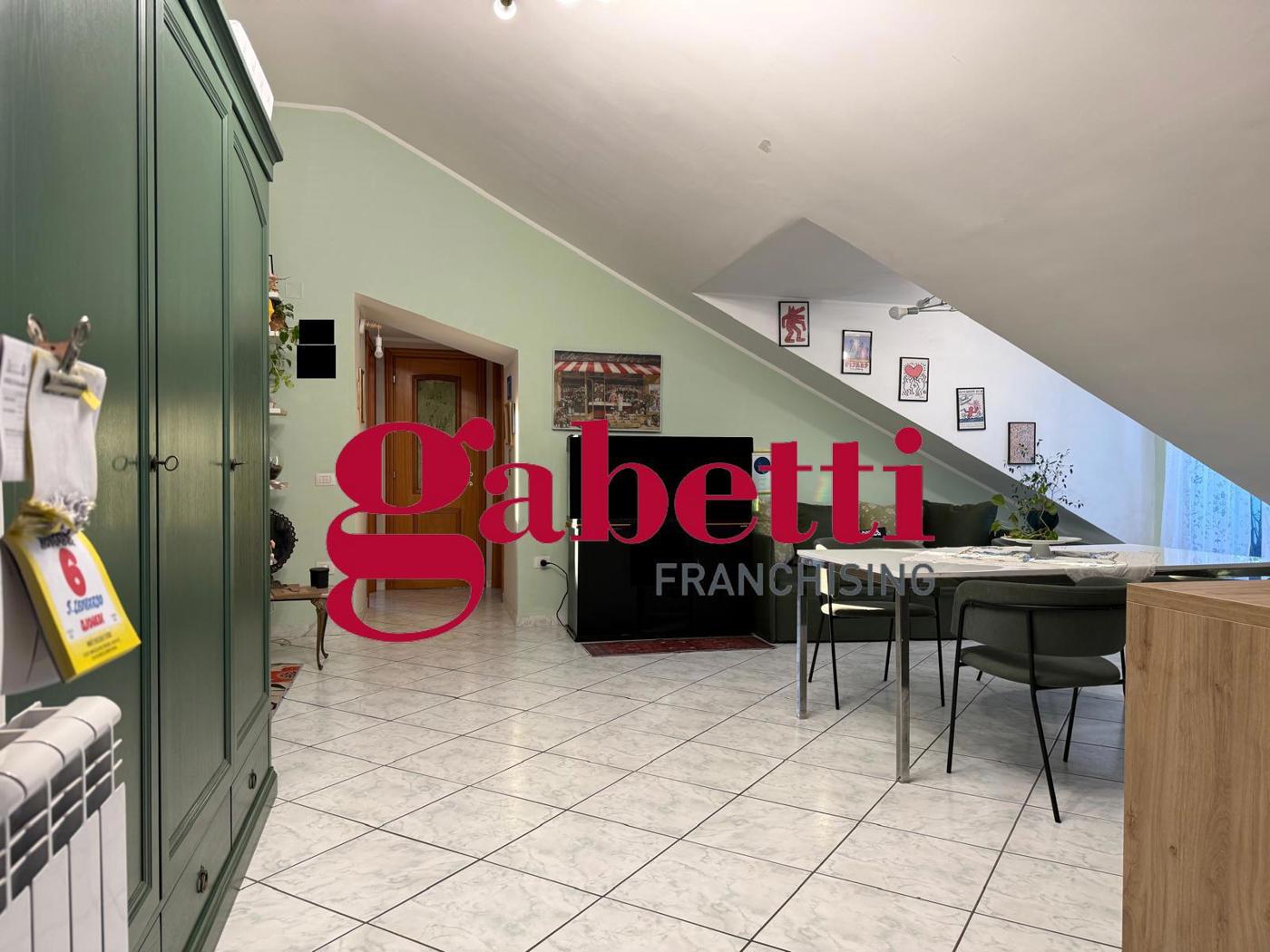 Quadrilocale in vendita a San Nicola la Strada