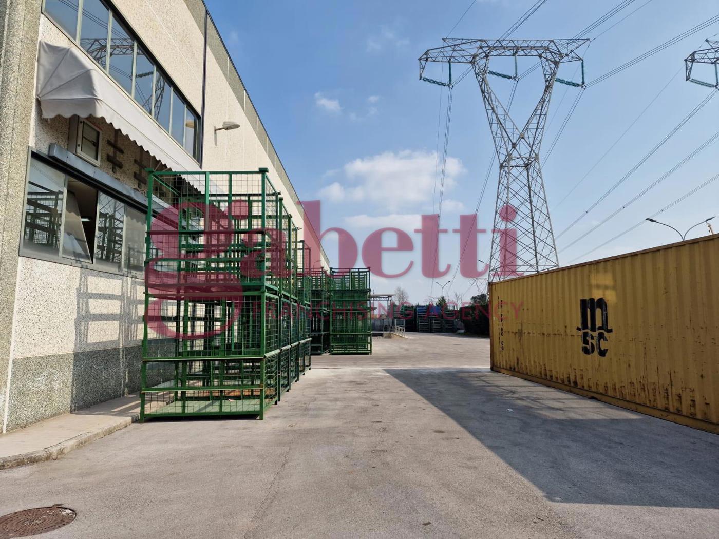 Ufficio in affitto a Marcianise