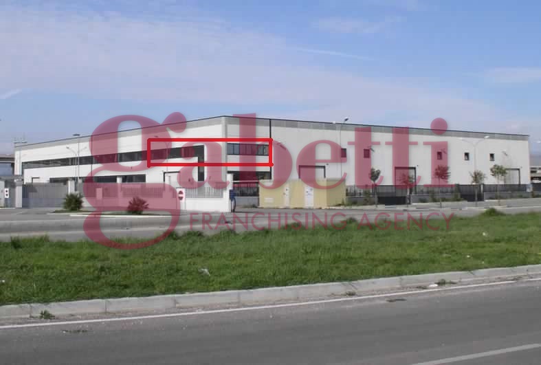 Ufficio in affitto a Marcianise